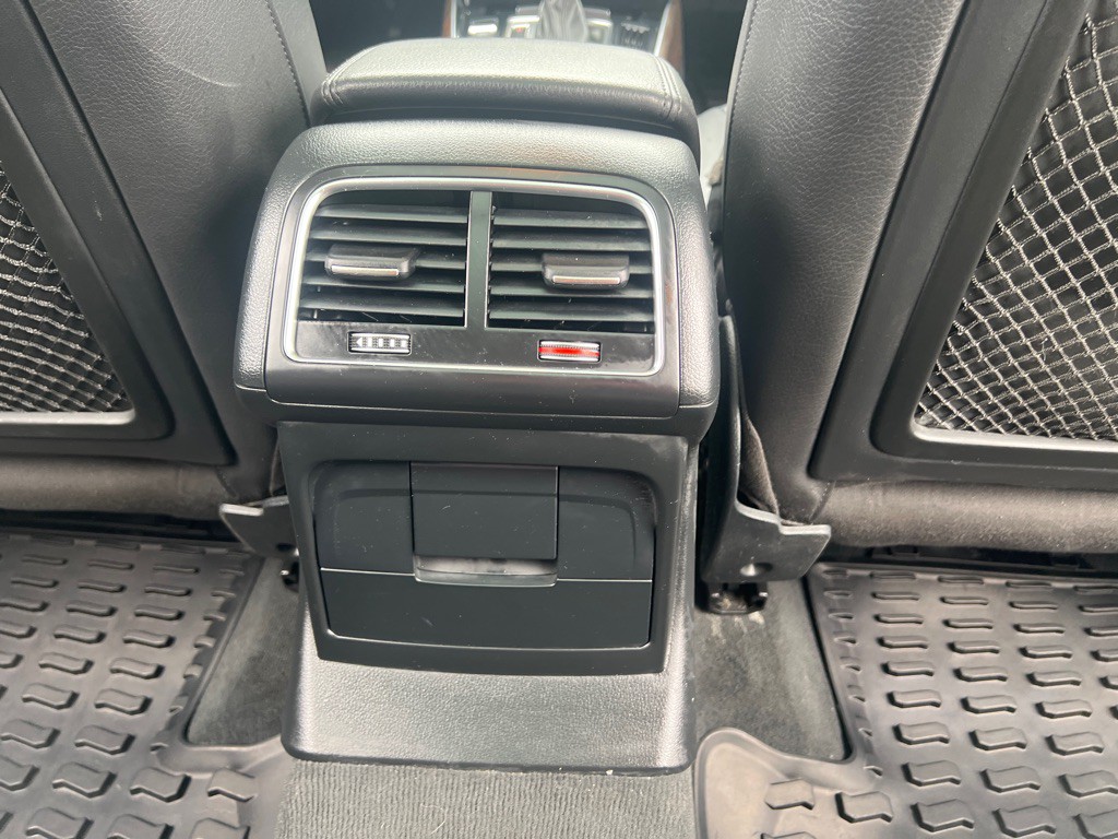 2015 Audi Q5 Image 19