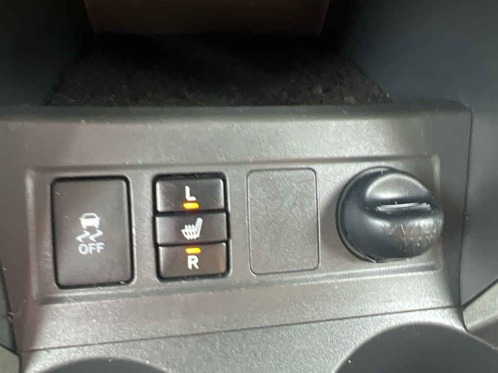 2010 Toyota Rav4 Image 27