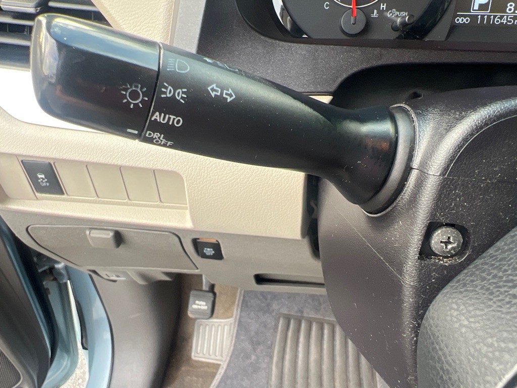 2015 Toyota Sienna Image 19