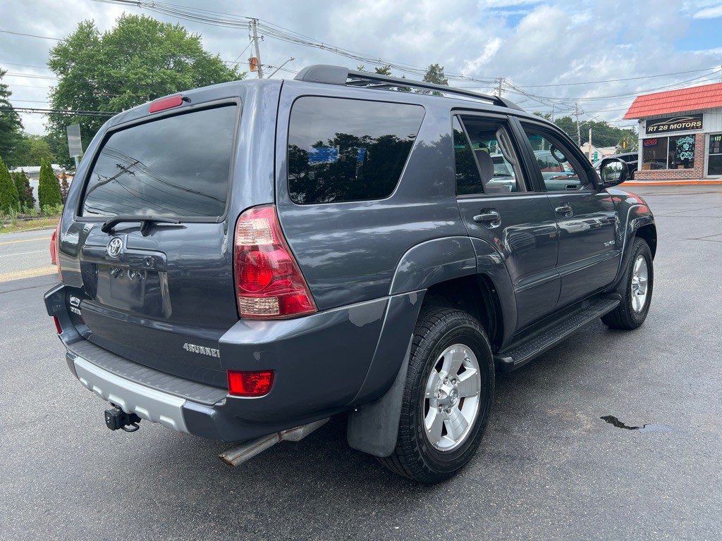2004 Toyota 4Runner Image 7