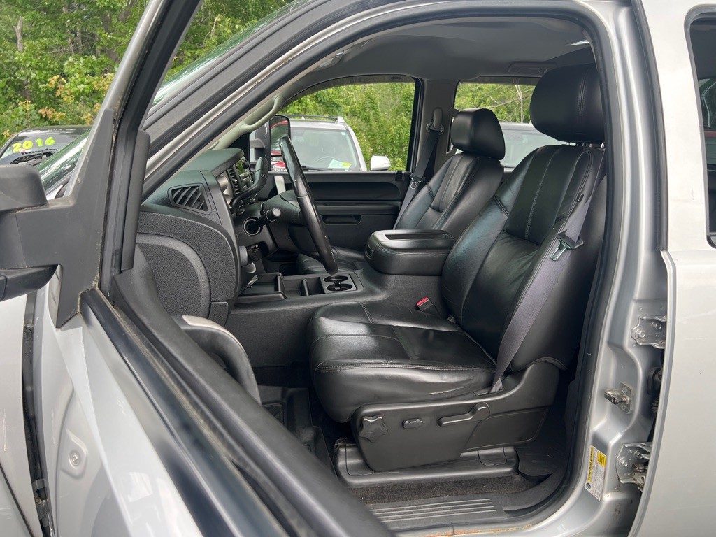2011 GMC Sierra Image 14