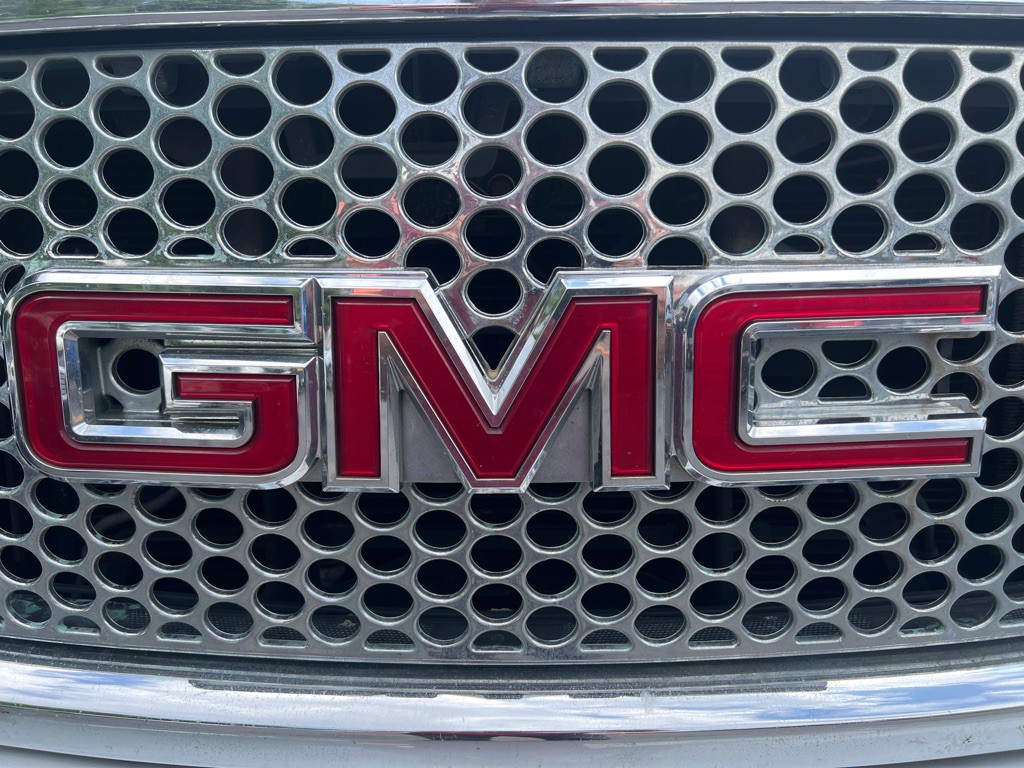 2011 GMC Sierra Image 36