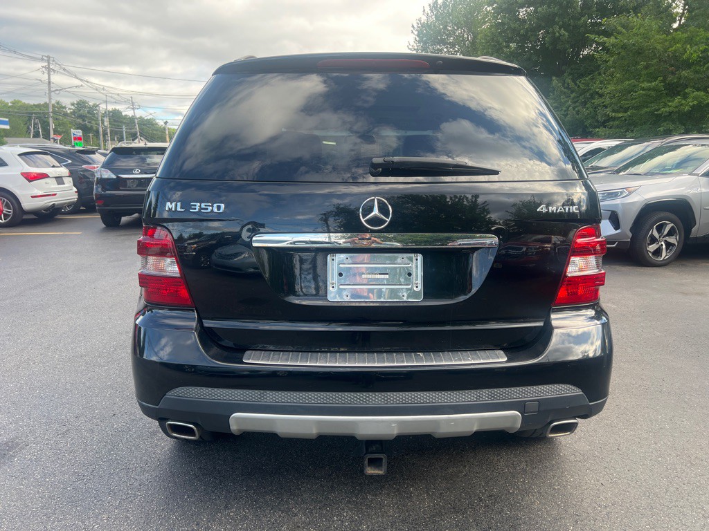 2008 Mercedes-Benz M-Class Image 4