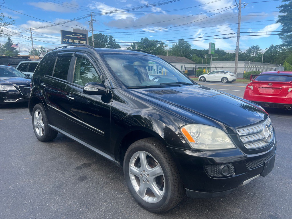 2008 Mercedes-Benz M-Class Image 8