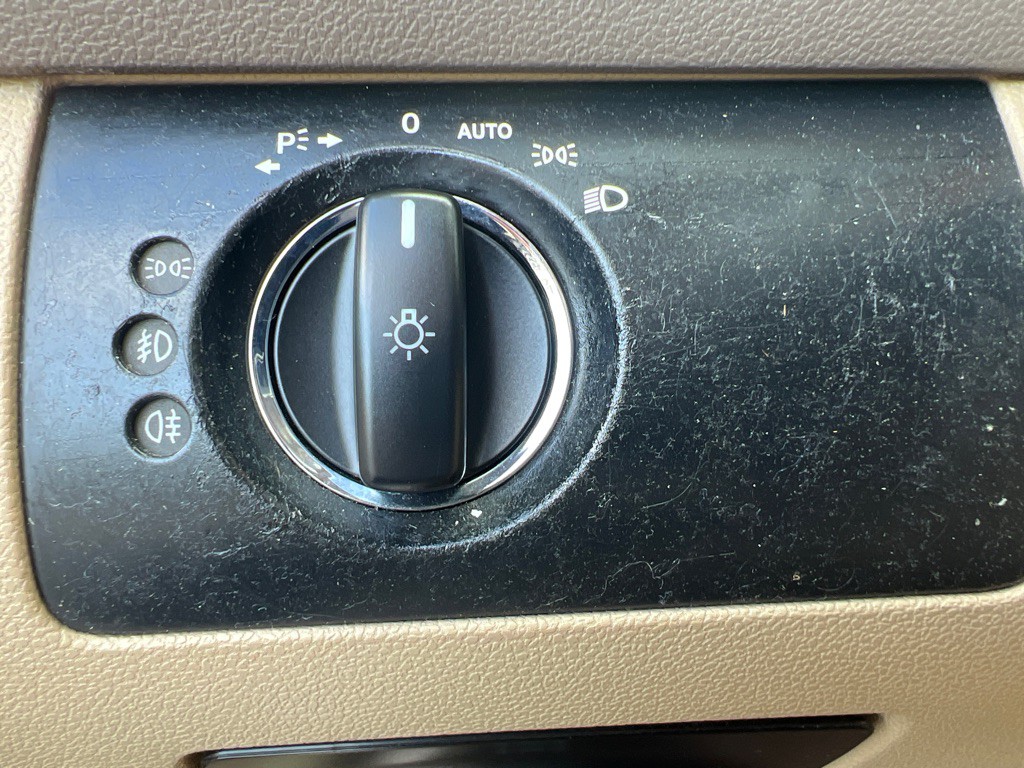 2008 Mercedes-Benz M-Class Image 21