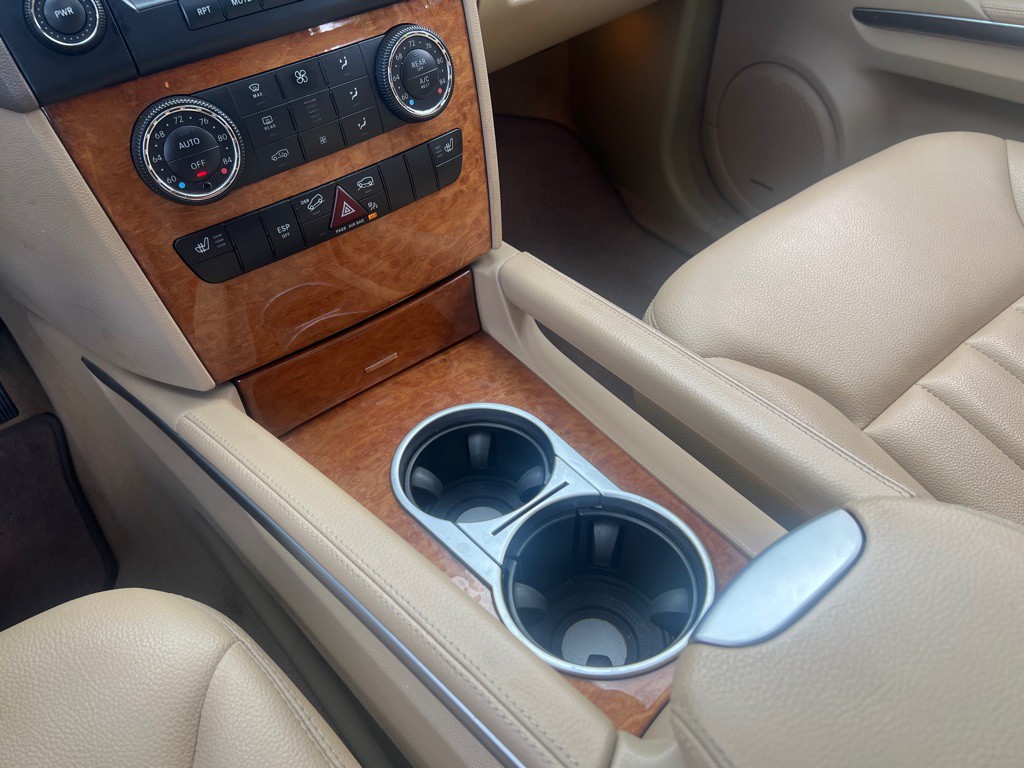 2008 Mercedes-Benz M-Class Image 32