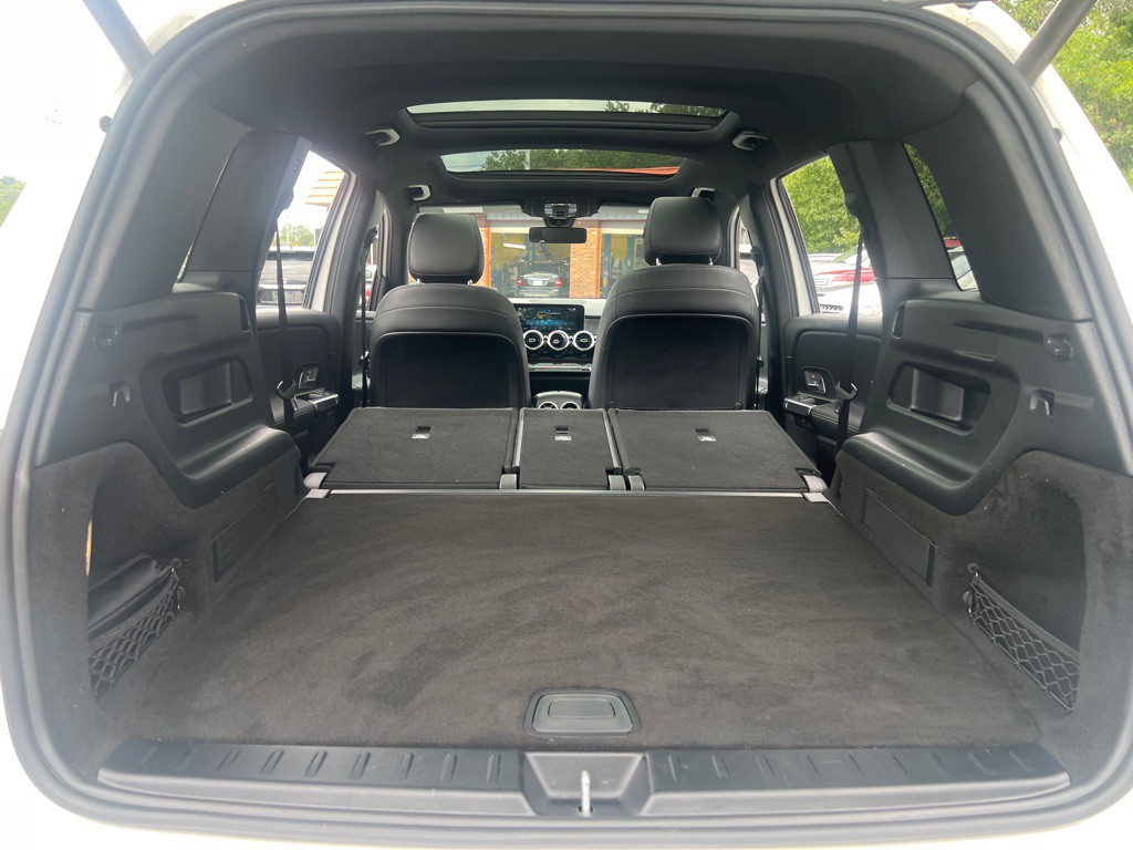 2020 Mercedes-Benz GLB Image 6