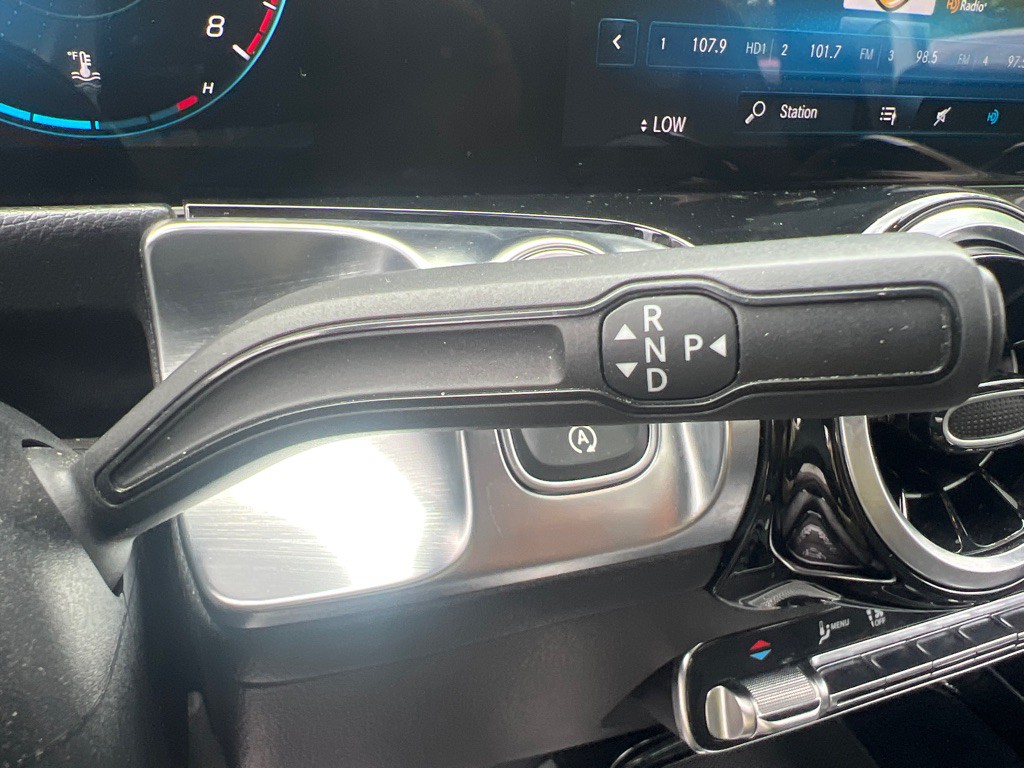2020 Mercedes-Benz GLB Image 21