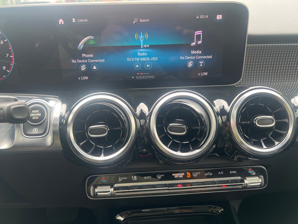 2020 Mercedes-Benz GLB Image 29