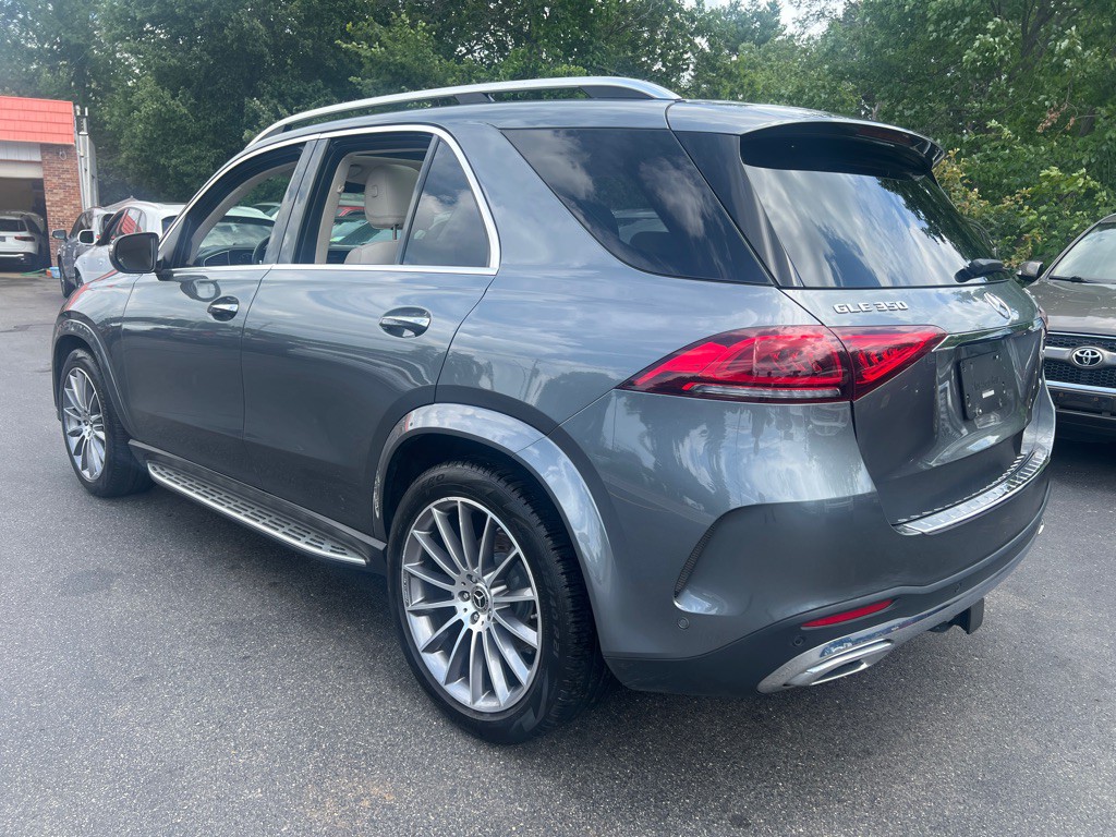 2023 Mercedes-Benz GLE-Class Image 3