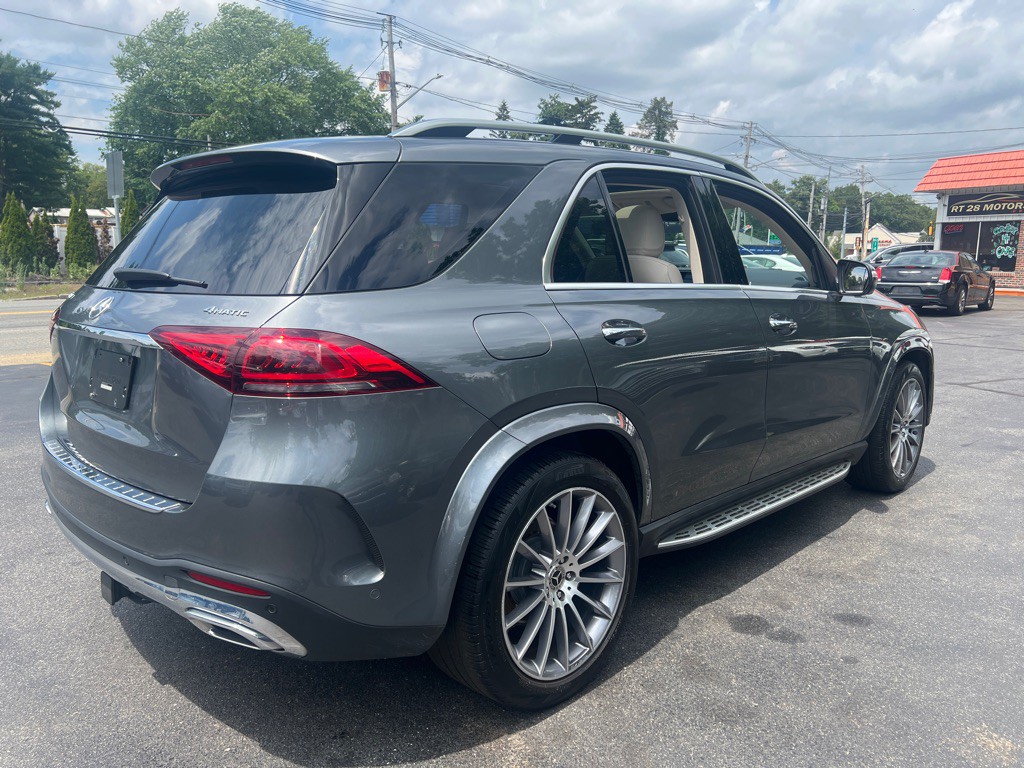 2023 Mercedes-Benz GLE-Class Image 9