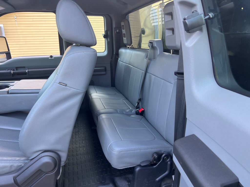 2016 Ford F-350 Image 12