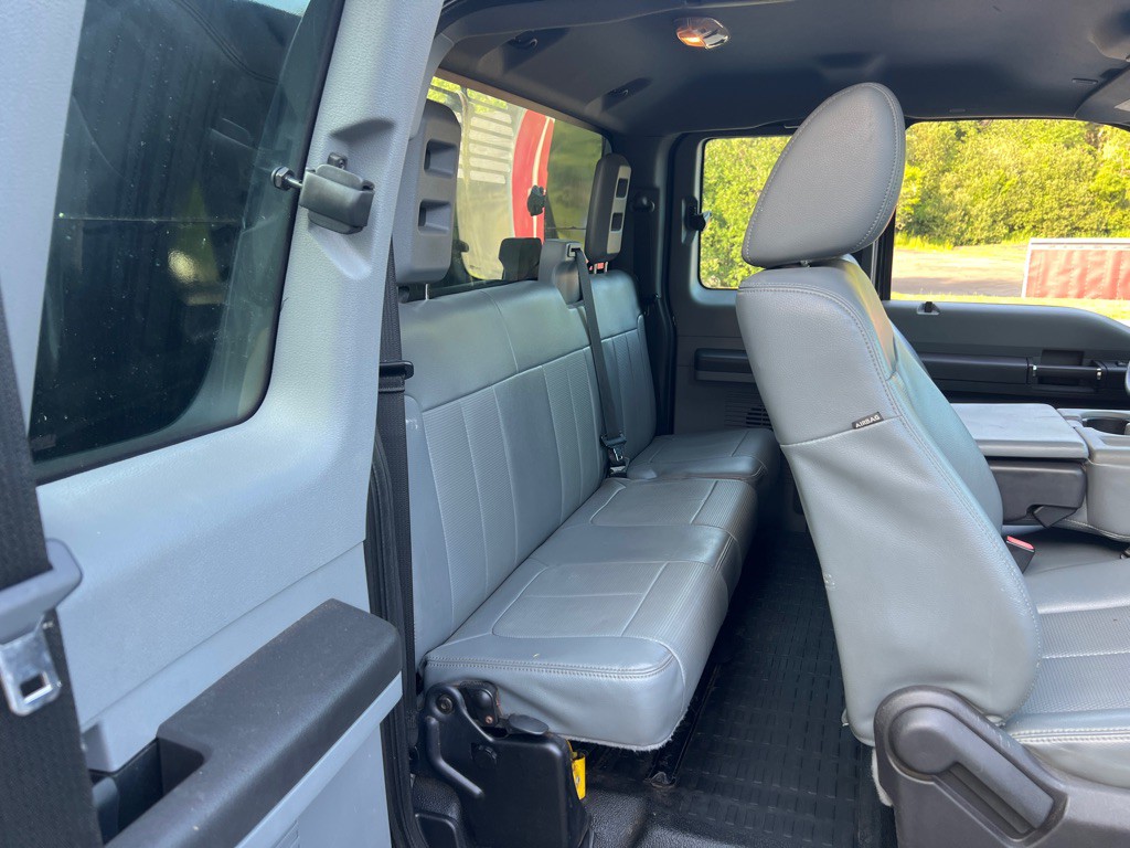 2016 Ford F-350 Image 14