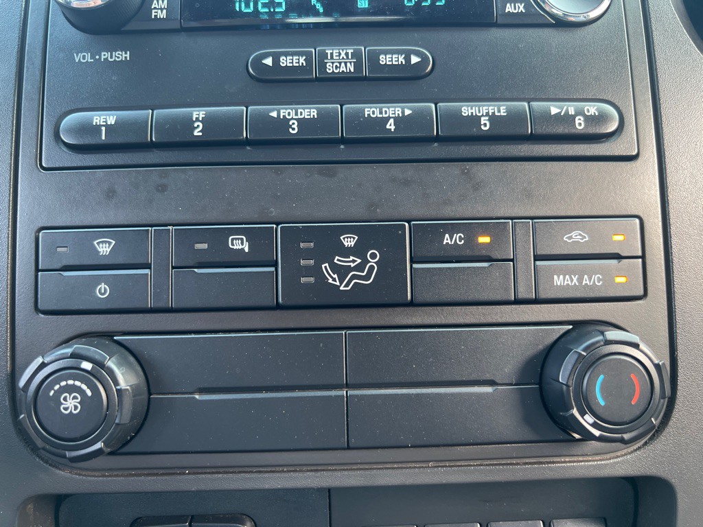 2016 Ford F-350 Image 31