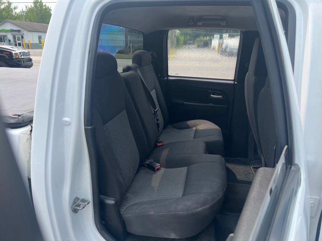 2012 Chevrolet Colorado Image 17