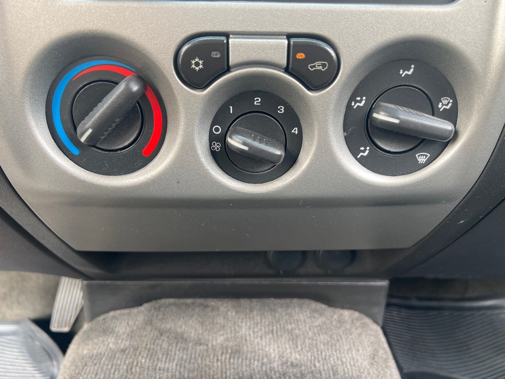2012 Chevrolet Colorado Image 25