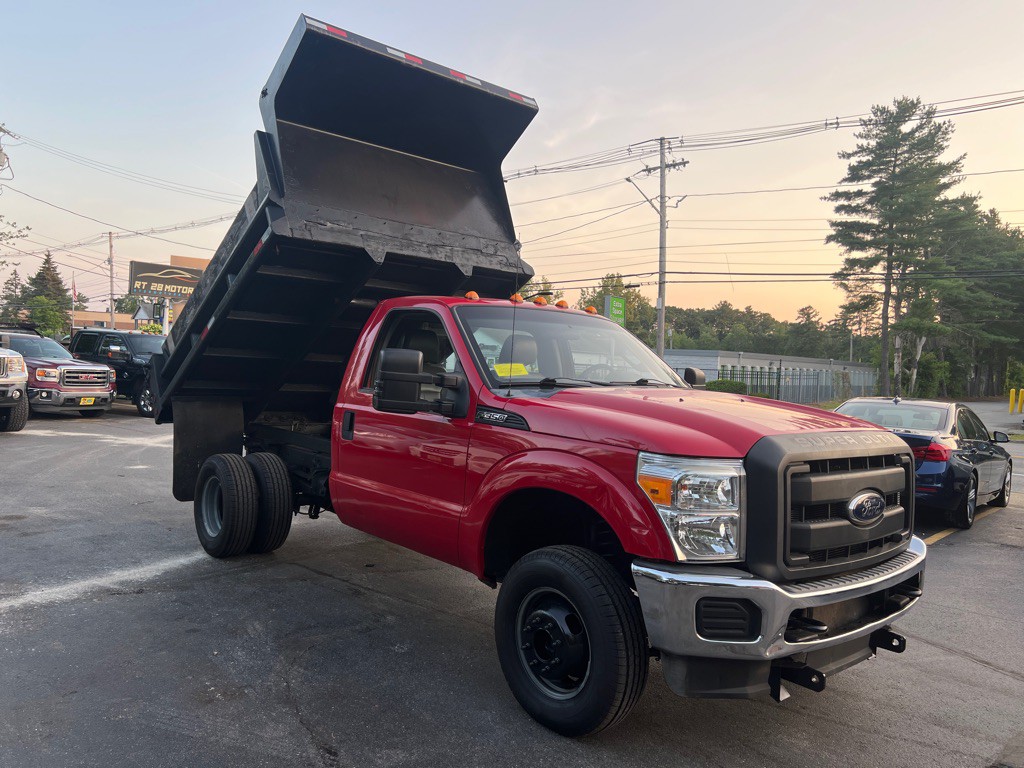 2012 Ford F-350 Image 11