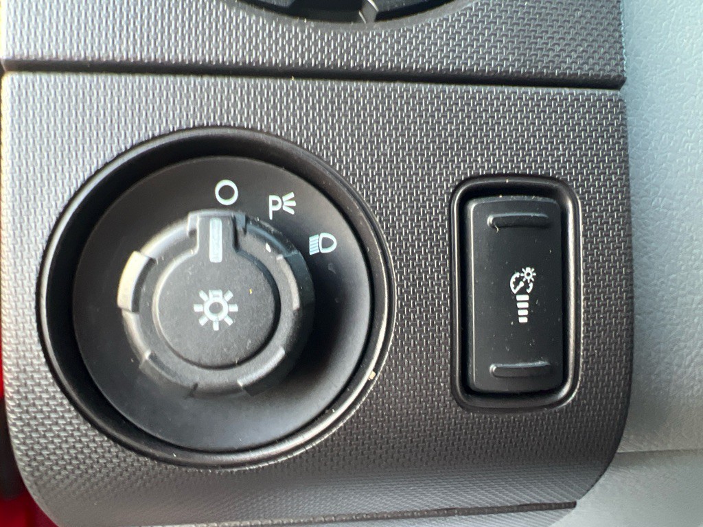 2012 Ford F-350 Image 18