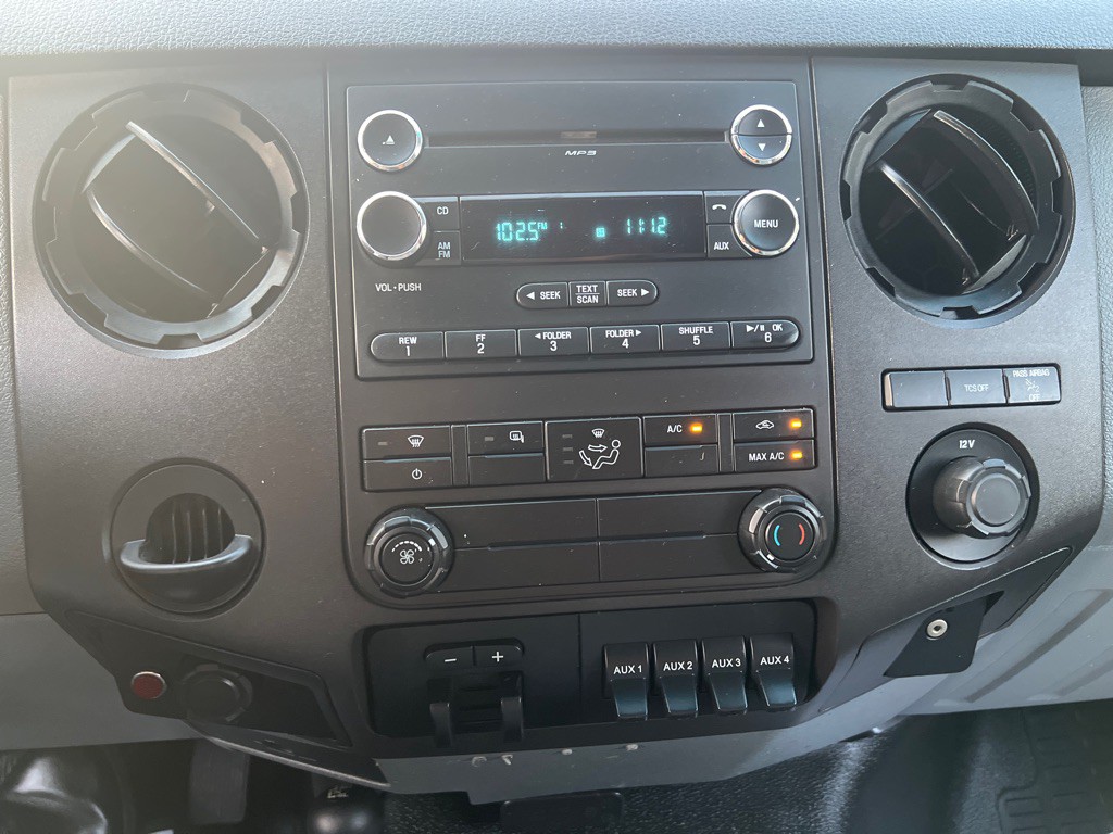 2012 Ford F-350 Image 26