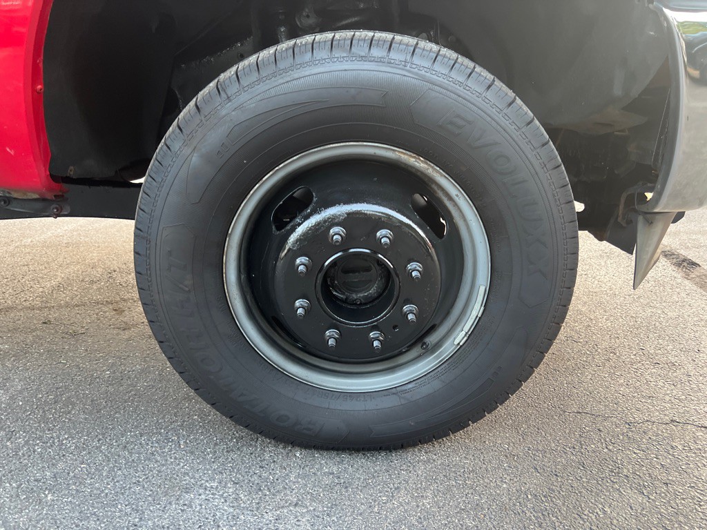 2012 Ford F-350 Image 30