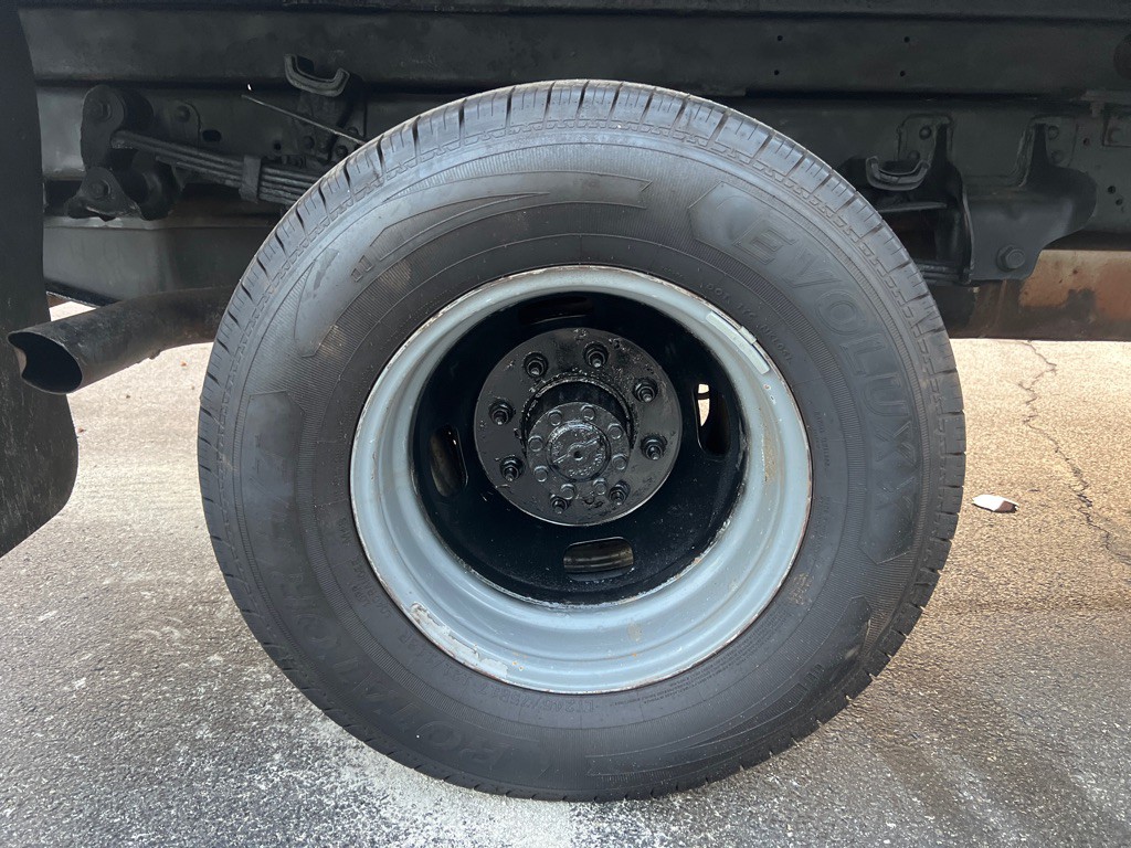 2012 Ford F-350 Image 31