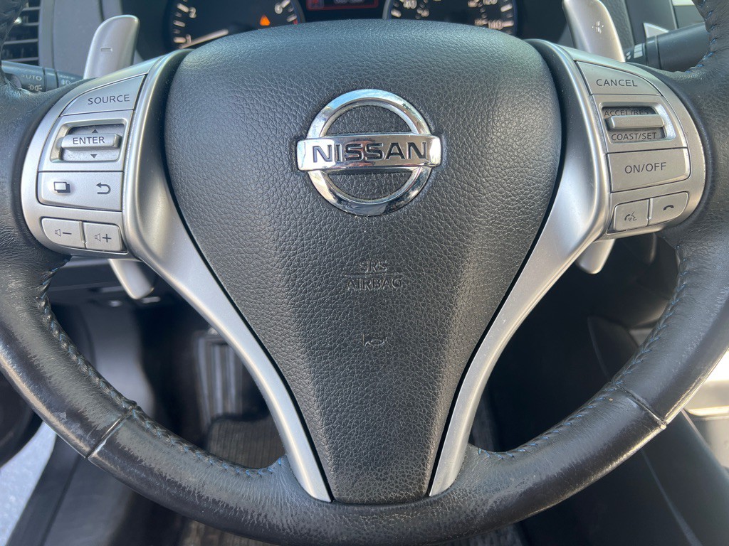 2016 Nissan Altima Image 17