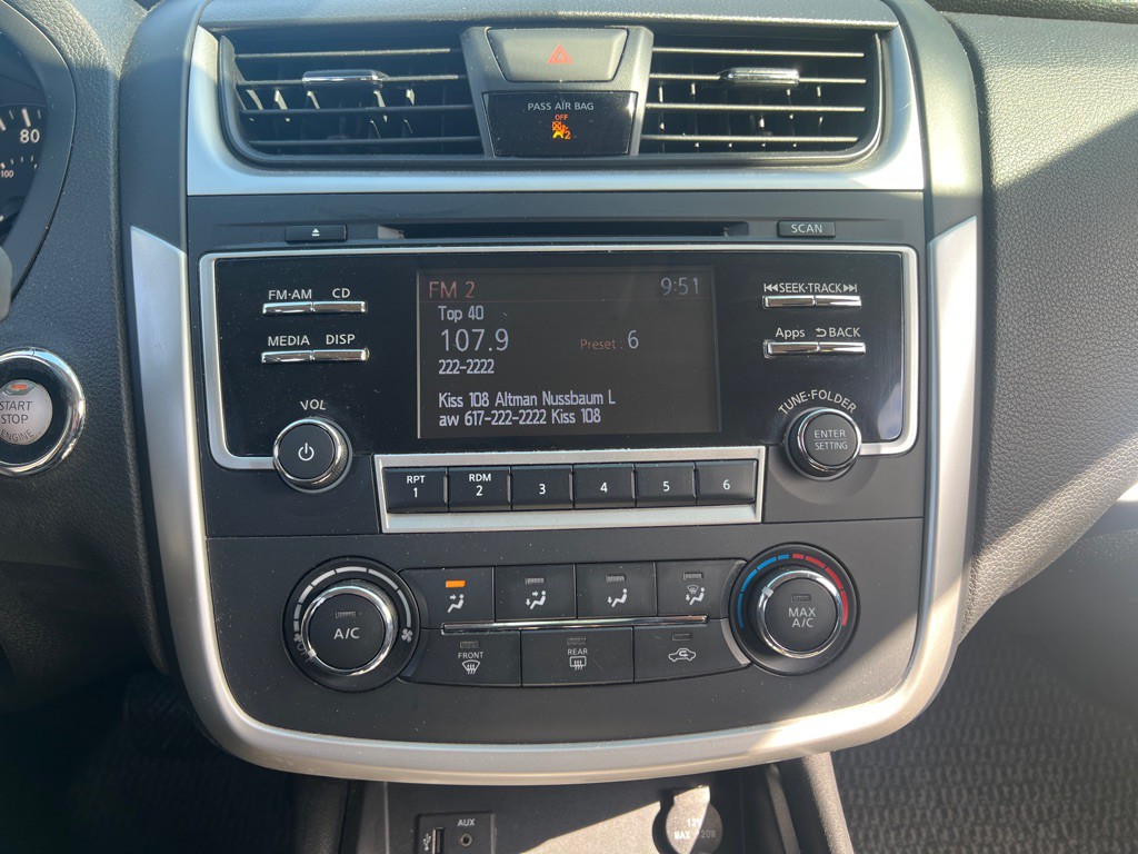 2016 Nissan Altima Image 22