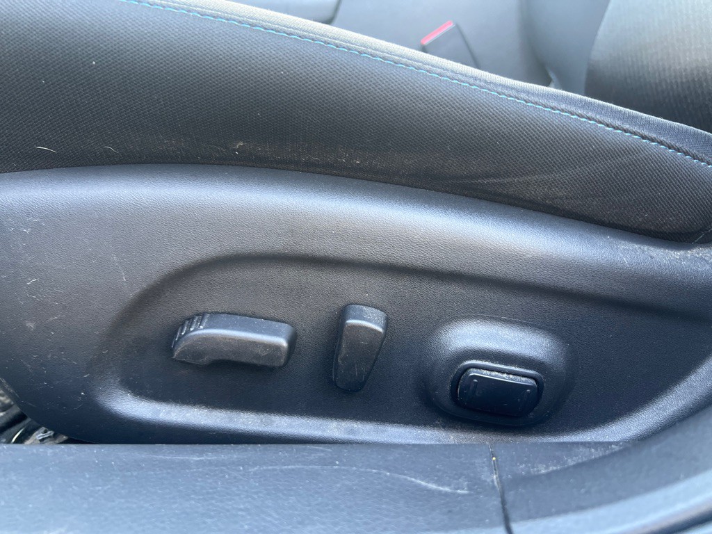 2016 Nissan Altima Image 25
