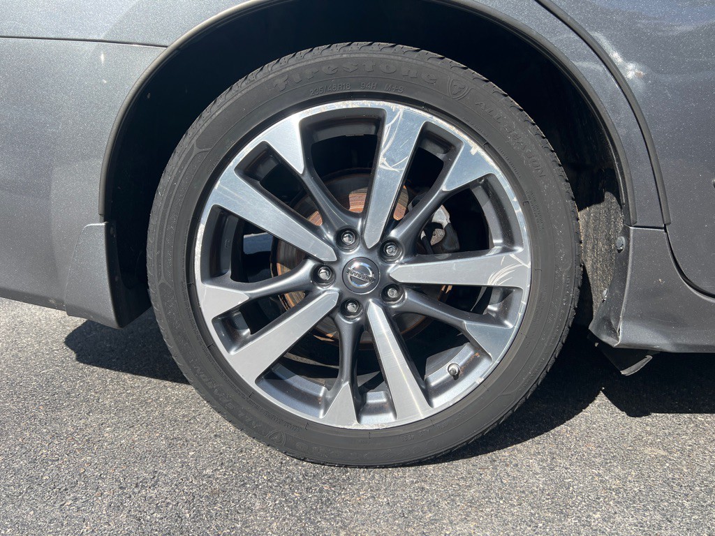 2016 Nissan Altima Image 29