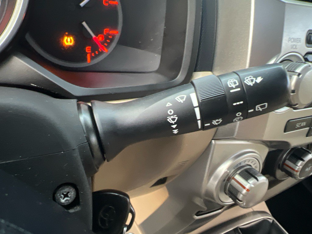 2011 Toyota 4Runner Image 21