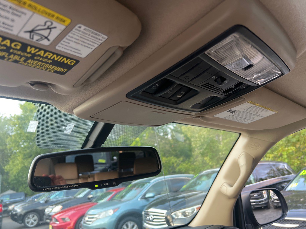 2011 Toyota 4Runner Image 24