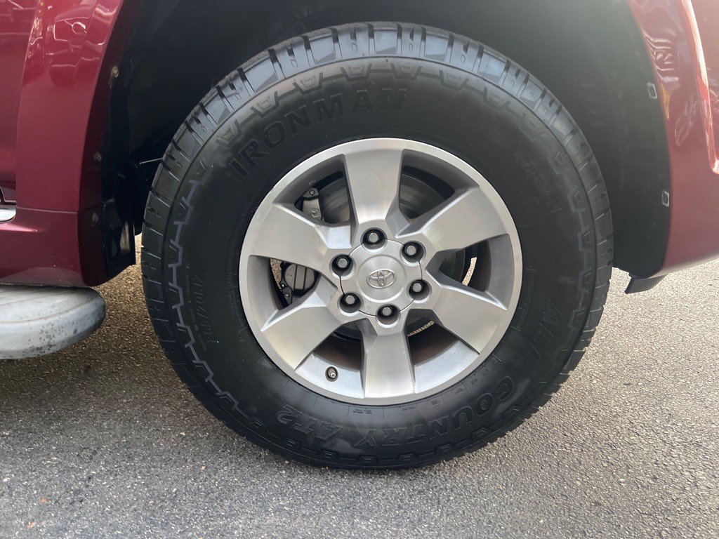 2011 Toyota 4Runner Image 37