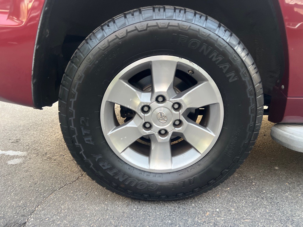 2011 Toyota 4Runner Image 38