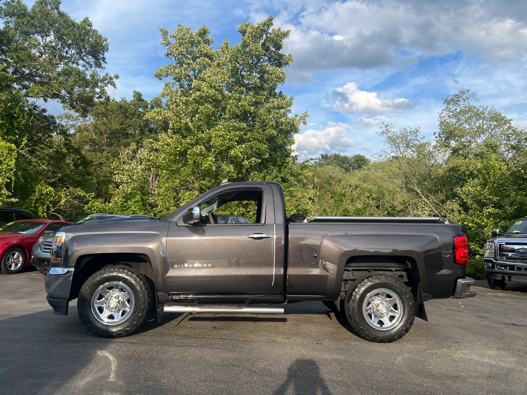 2016 Chevrolet Silverado 1500 Image 2