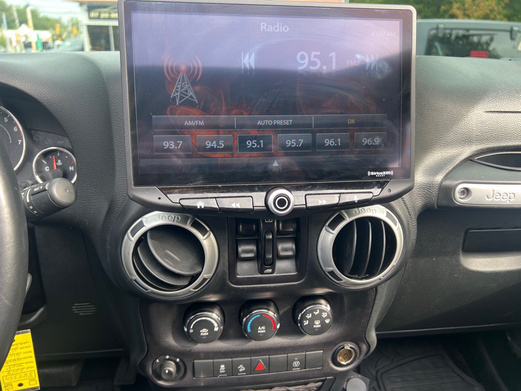 2018 Jeep Wrangler Unlimited Image 24