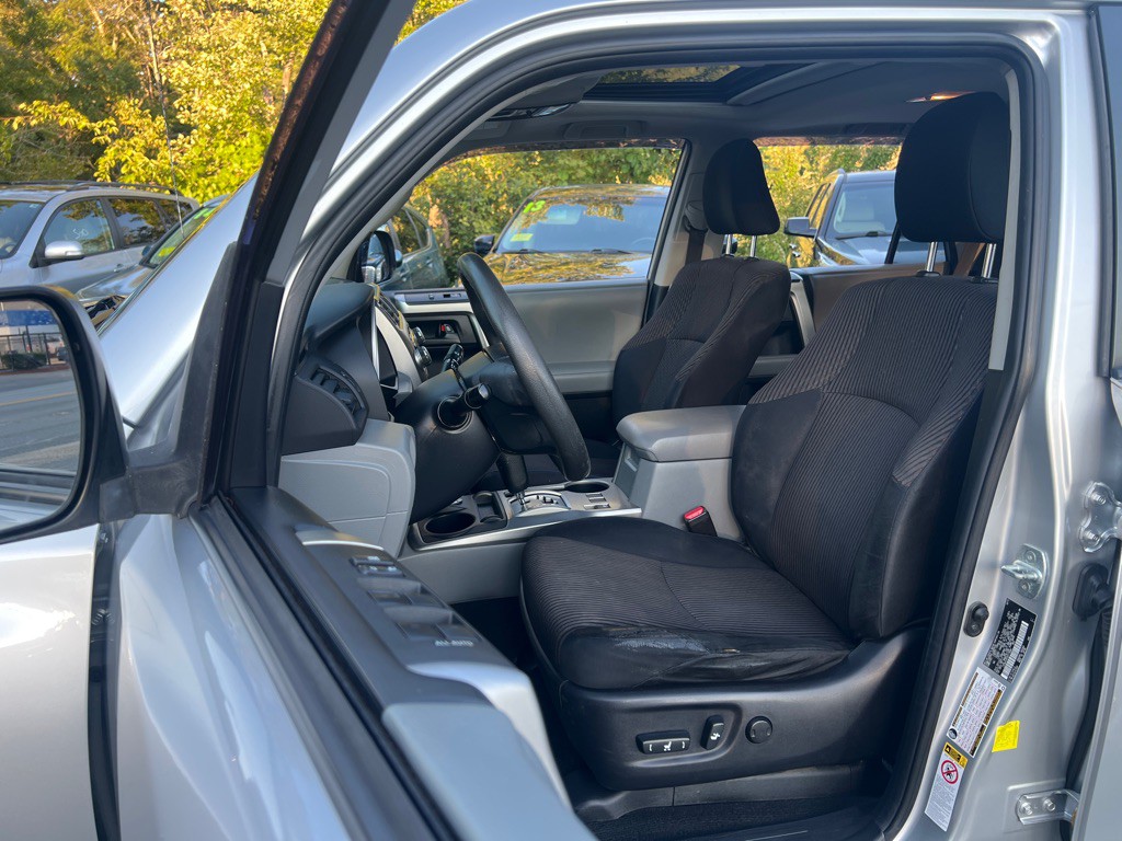 2013 Toyota 4Runner Image 14