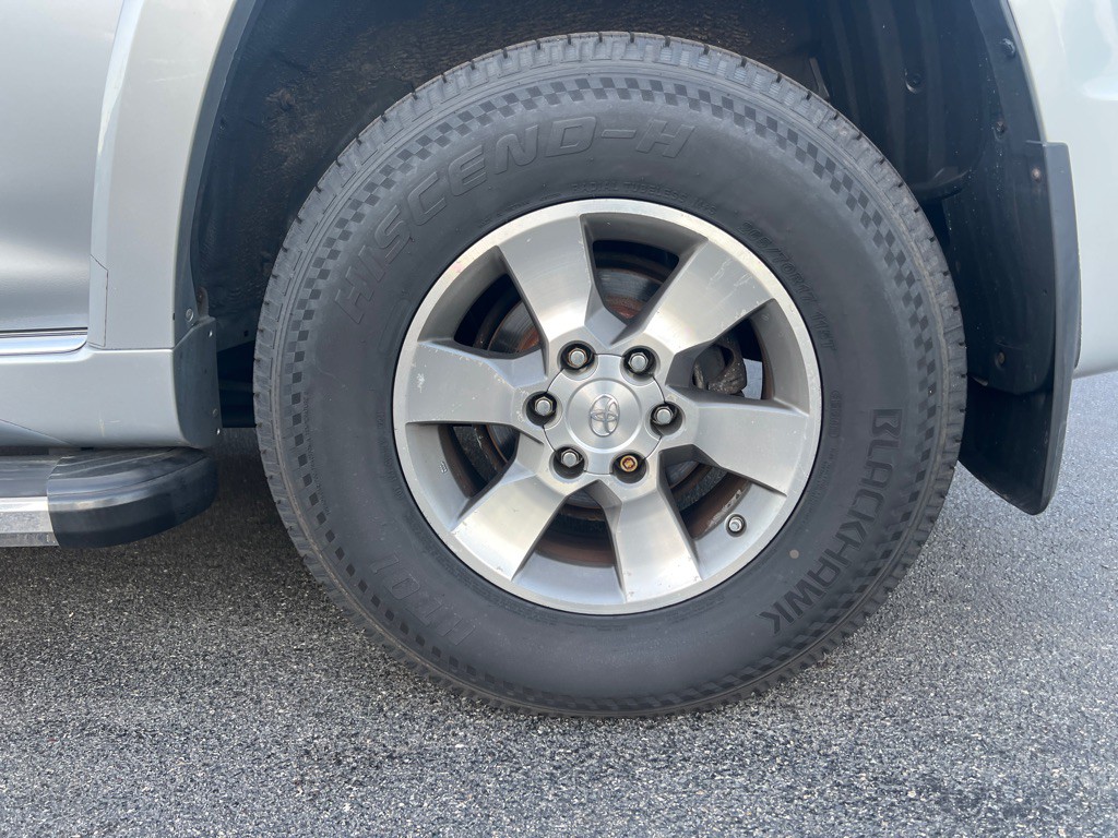 2013 Toyota 4Runner Image 41