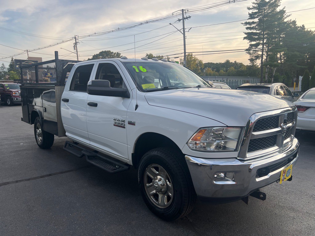 2016 RAM 3500 Image 4