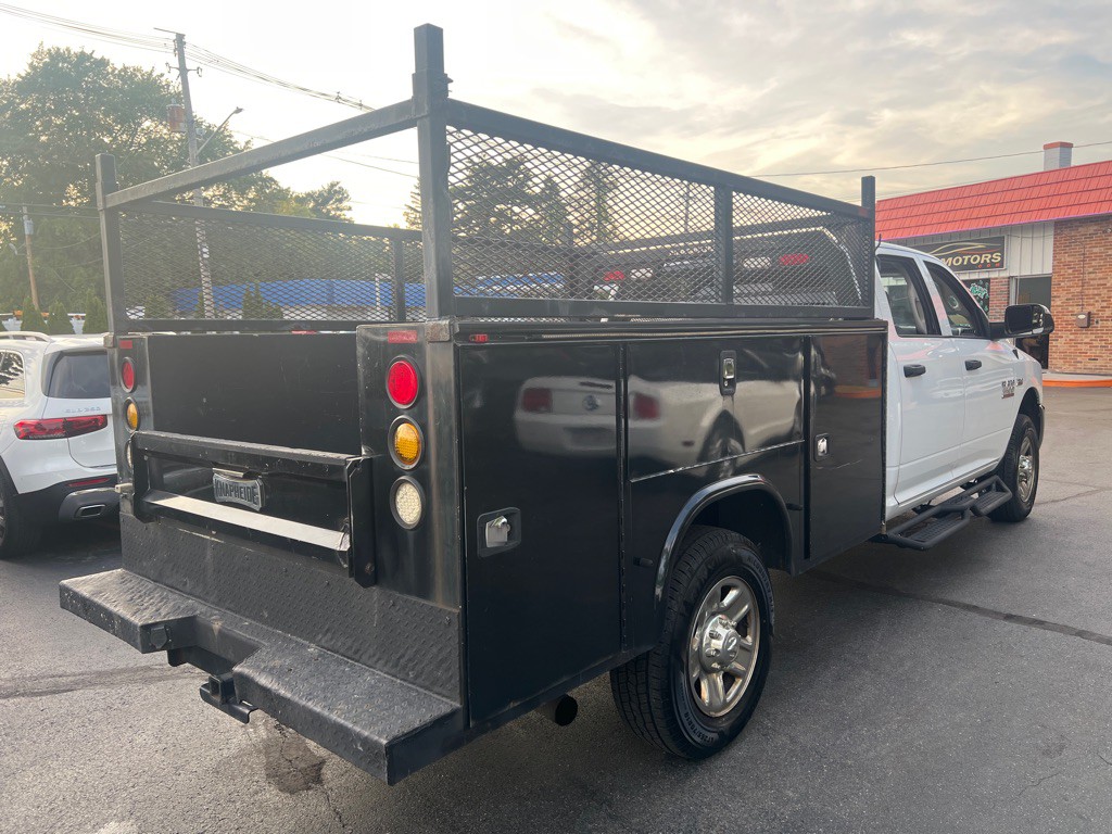 2016 RAM 3500 Image 5