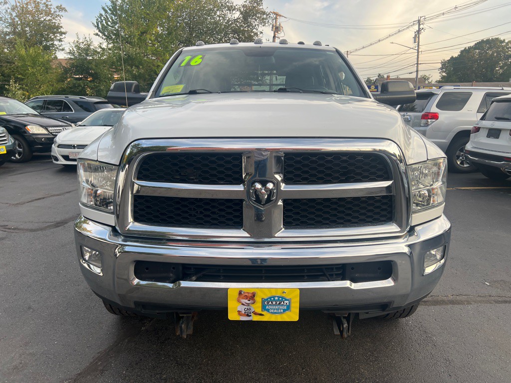2016 RAM 3500 Image 7