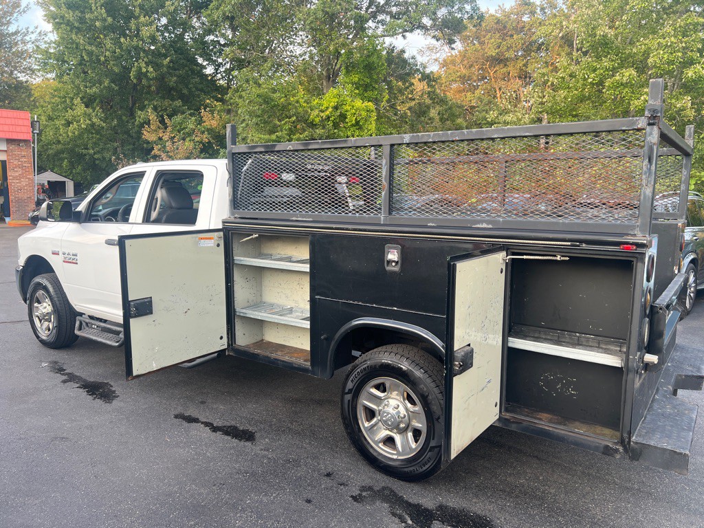 2016 RAM 3500 Image 17