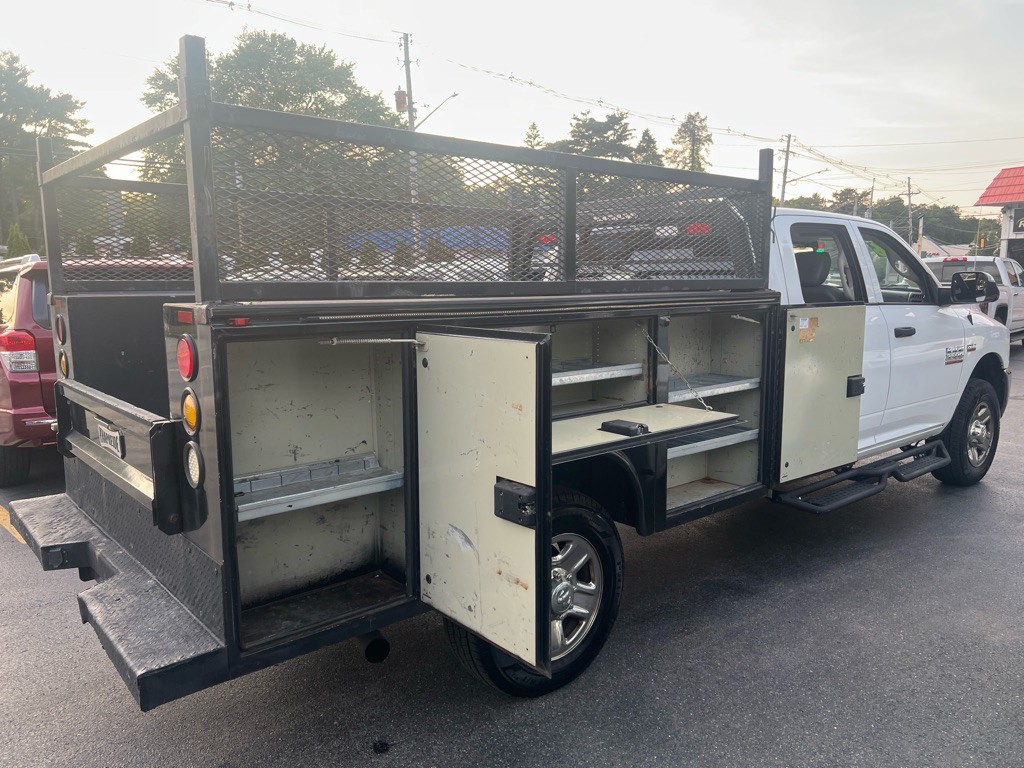 2016 RAM 3500 Image 18