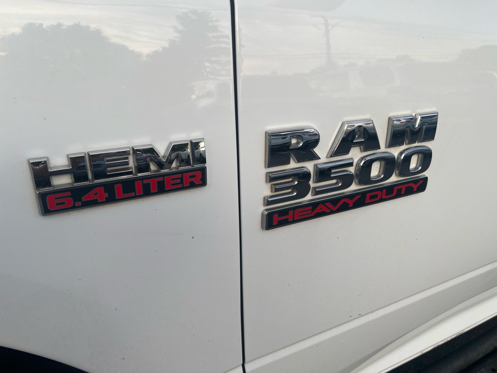 2016 RAM 3500 Image 37