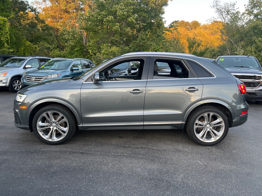 2017 Audi Q3 Image 2