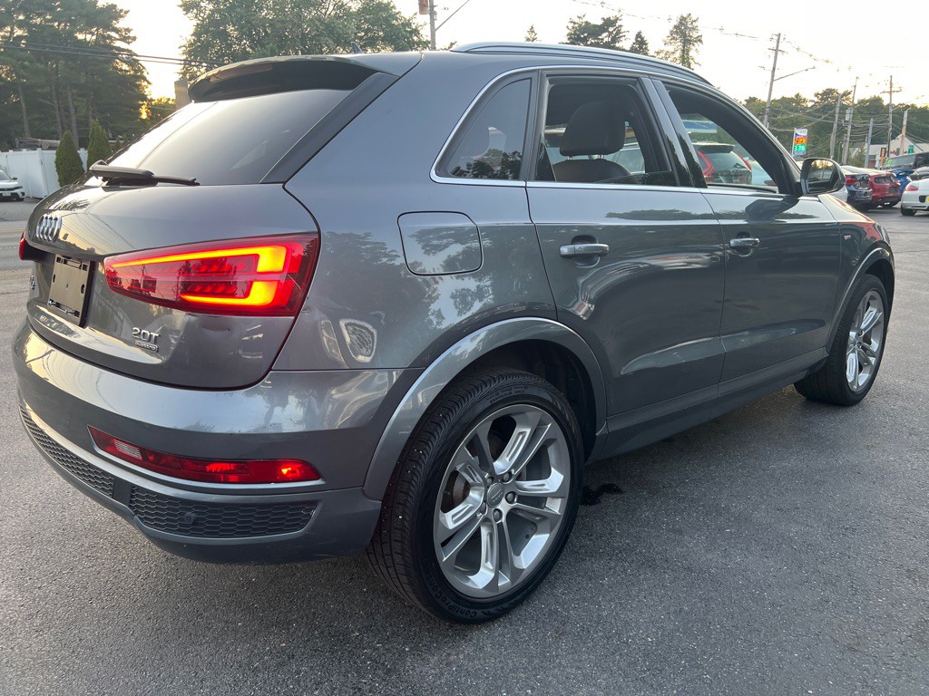 2017 Audi Q3 Image 9