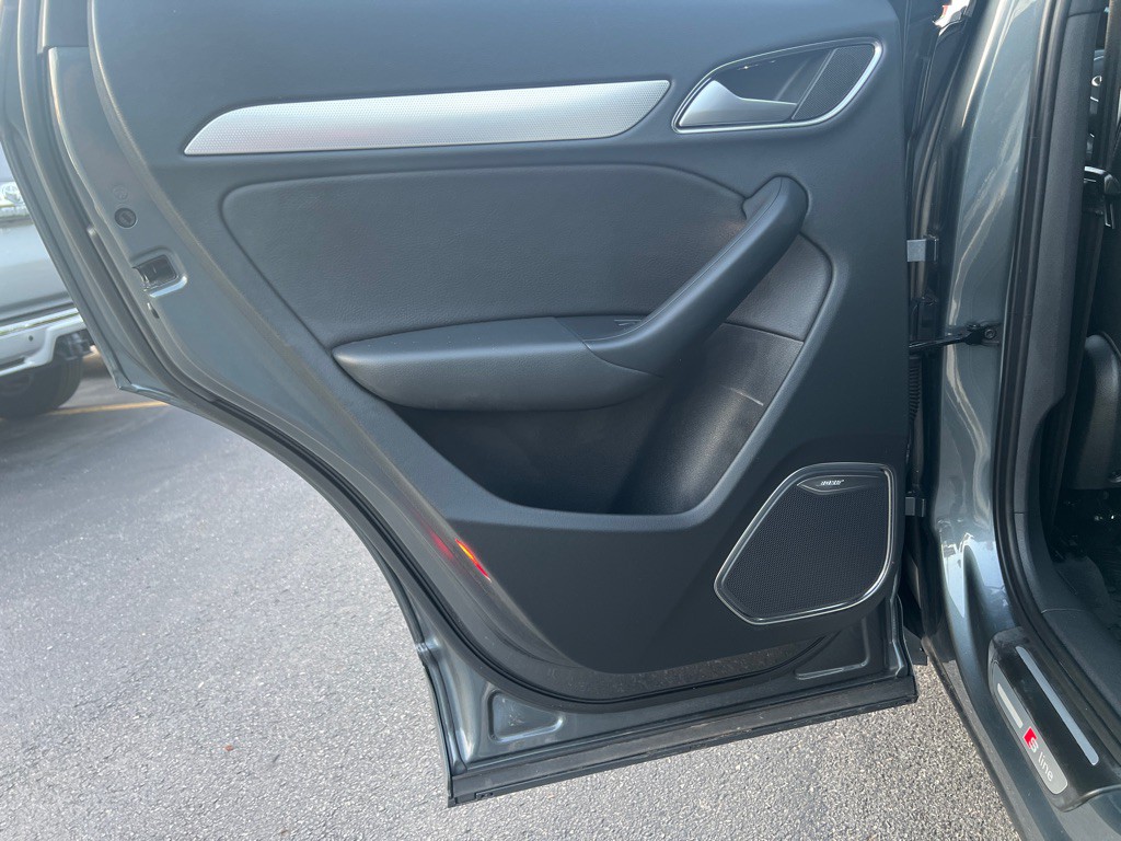 2017 Audi Q3 Image 12