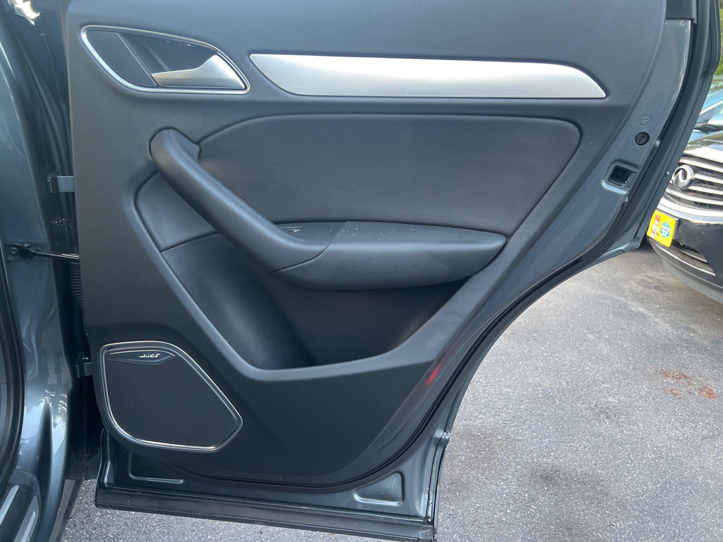 2017 Audi Q3 Image 14