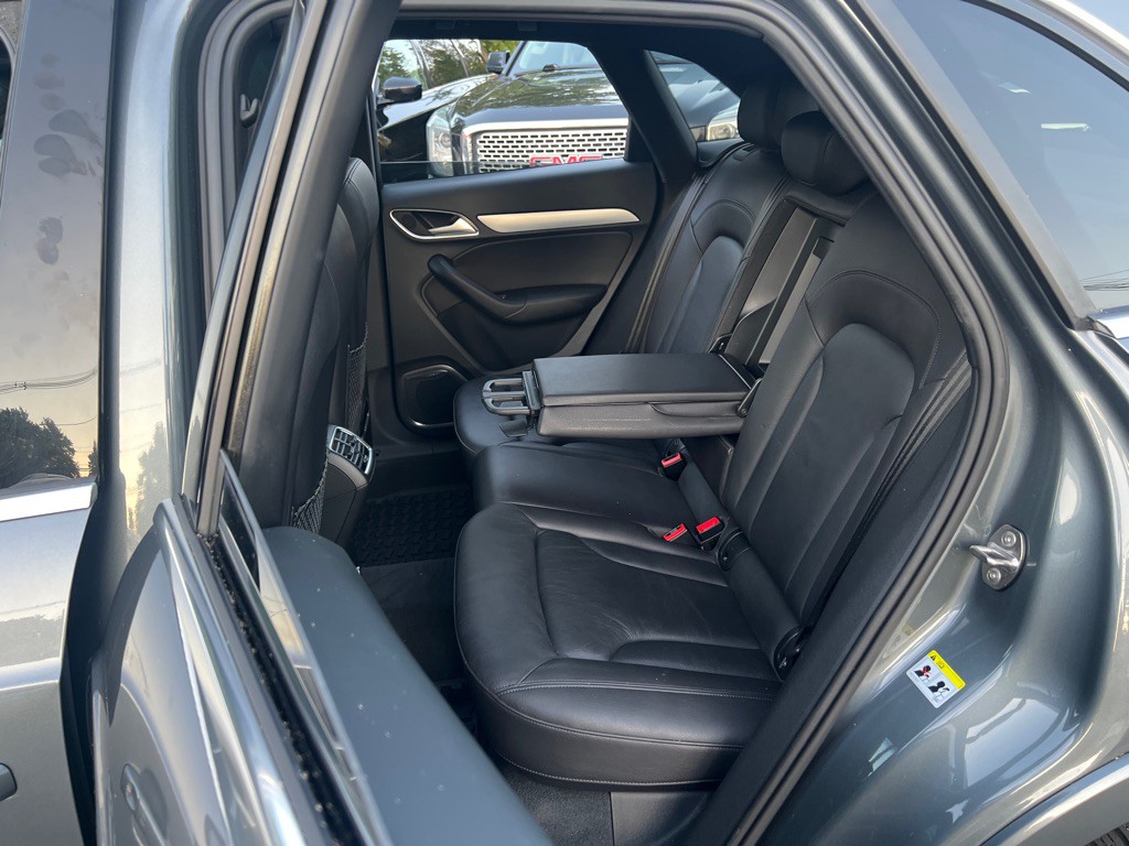 2017 Audi Q3 Image 16