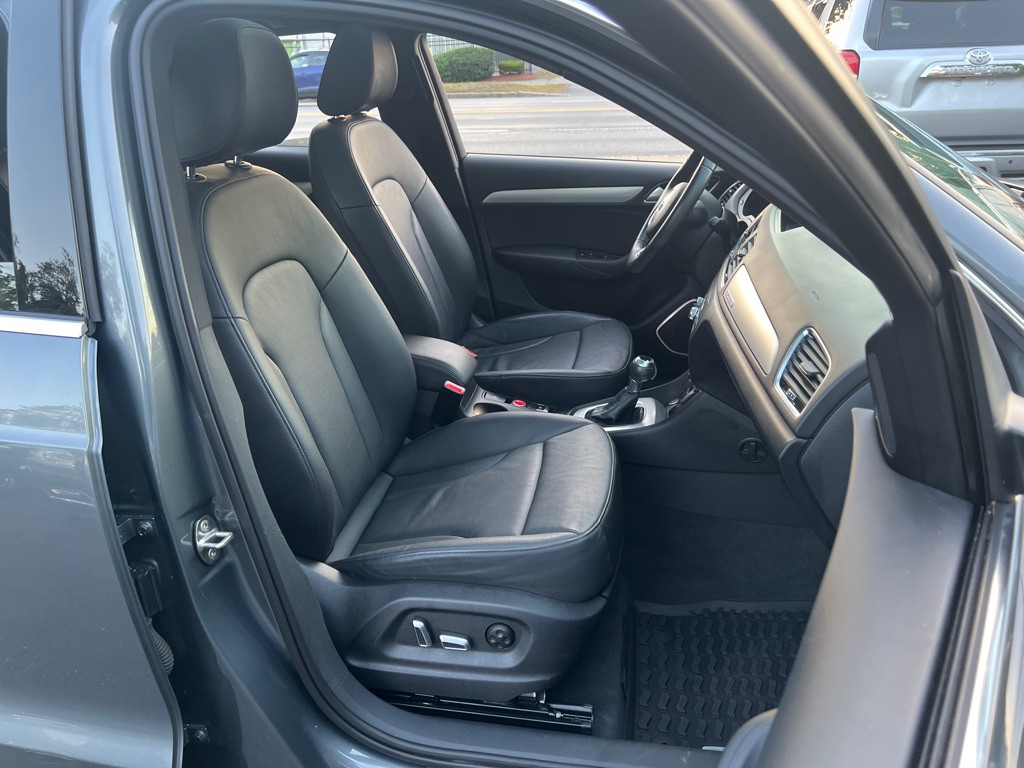 2017 Audi Q3 Image 17