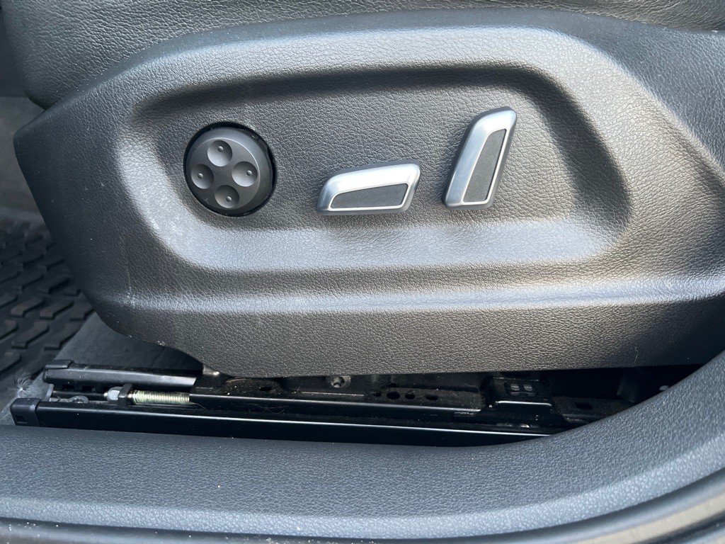 2017 Audi Q3 Image 32